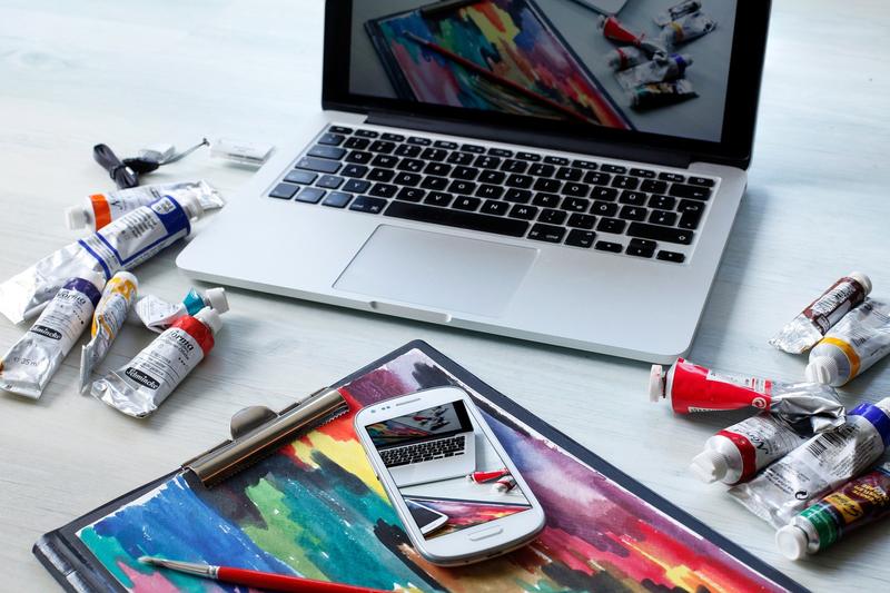Paint colours and laptop